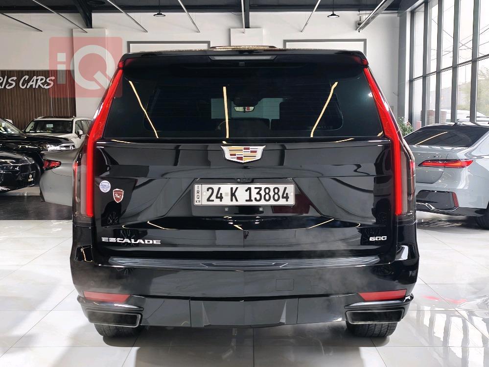 كاديلاك اسكاليد